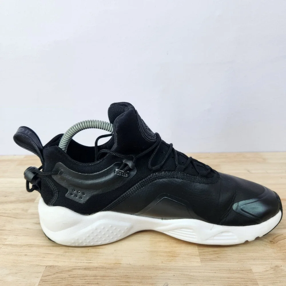 Nike Air Huarache City Move Premium Womens Shoes Size 9 Black A03171-001